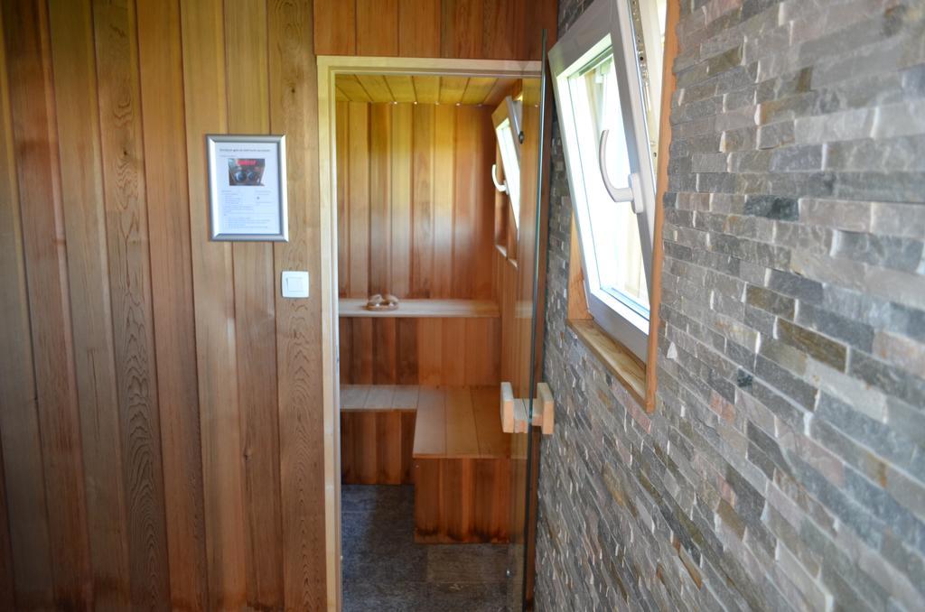Holiday Home Mooi - Voeren Esterno foto